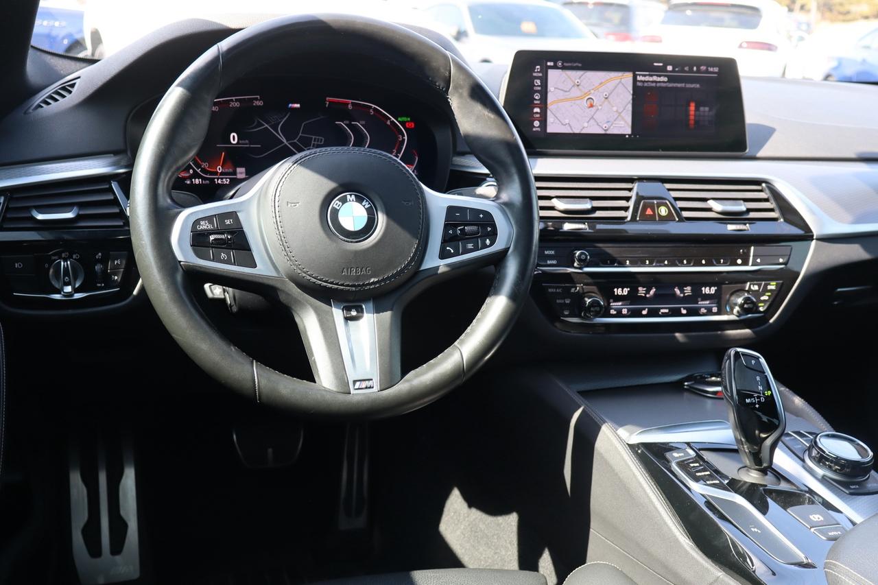 2020 BMW 5 Series 530i xDrive Photo