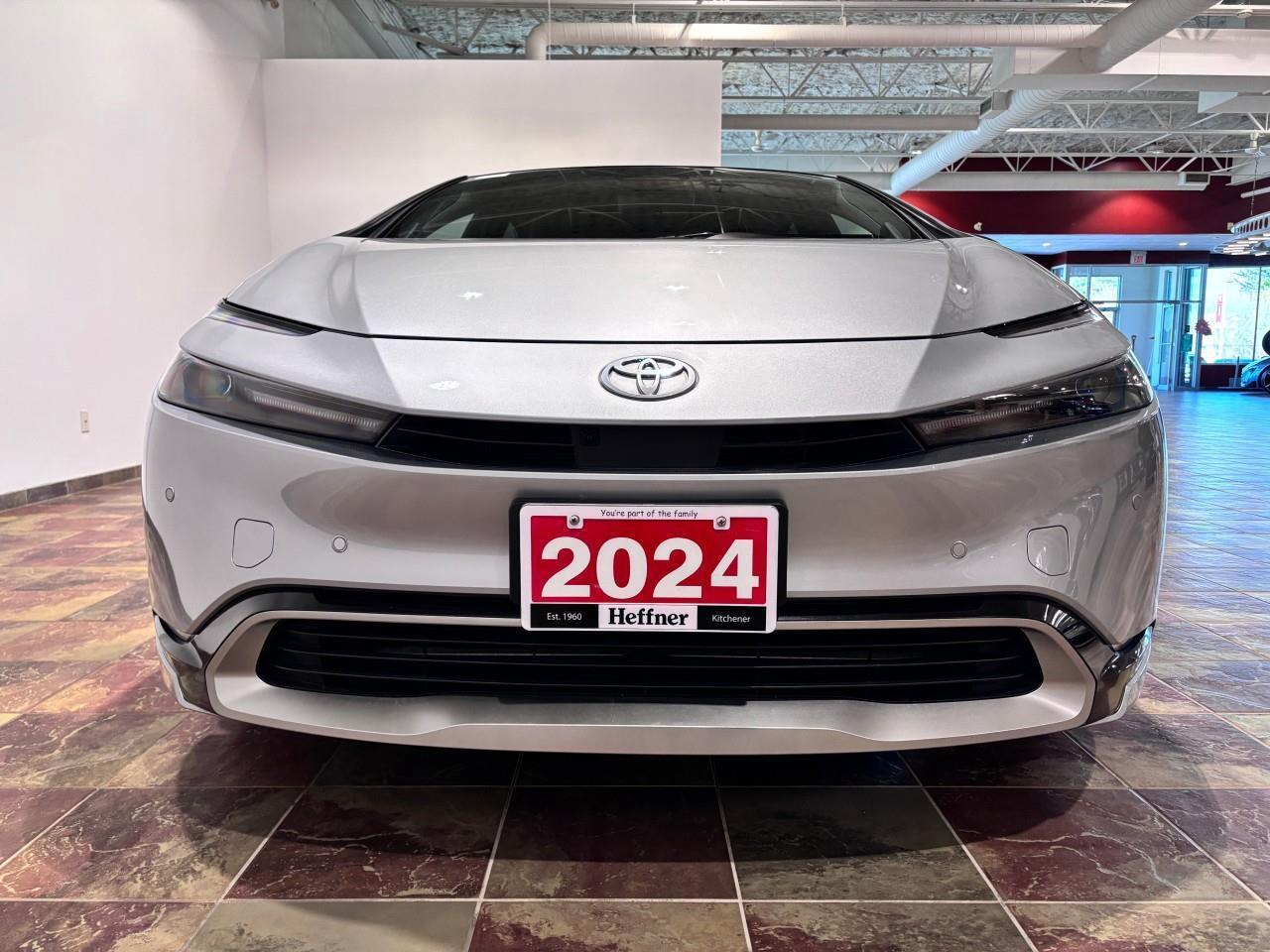 2024 Toyota Prius Prime XSE Premium Photo3