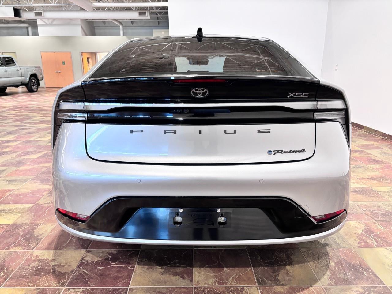 2024 Toyota Prius Prime XSE Premium Photo