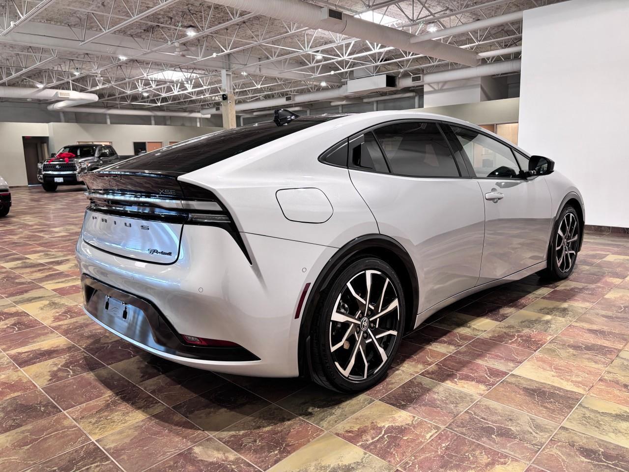 2024 Toyota Prius Prime XSE Premium Photo