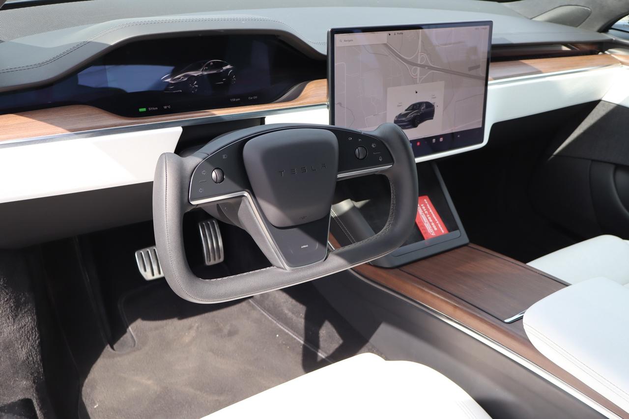 2022 Tesla Model S Long Range   Dual Motor   Yoke Steering   White In Photo