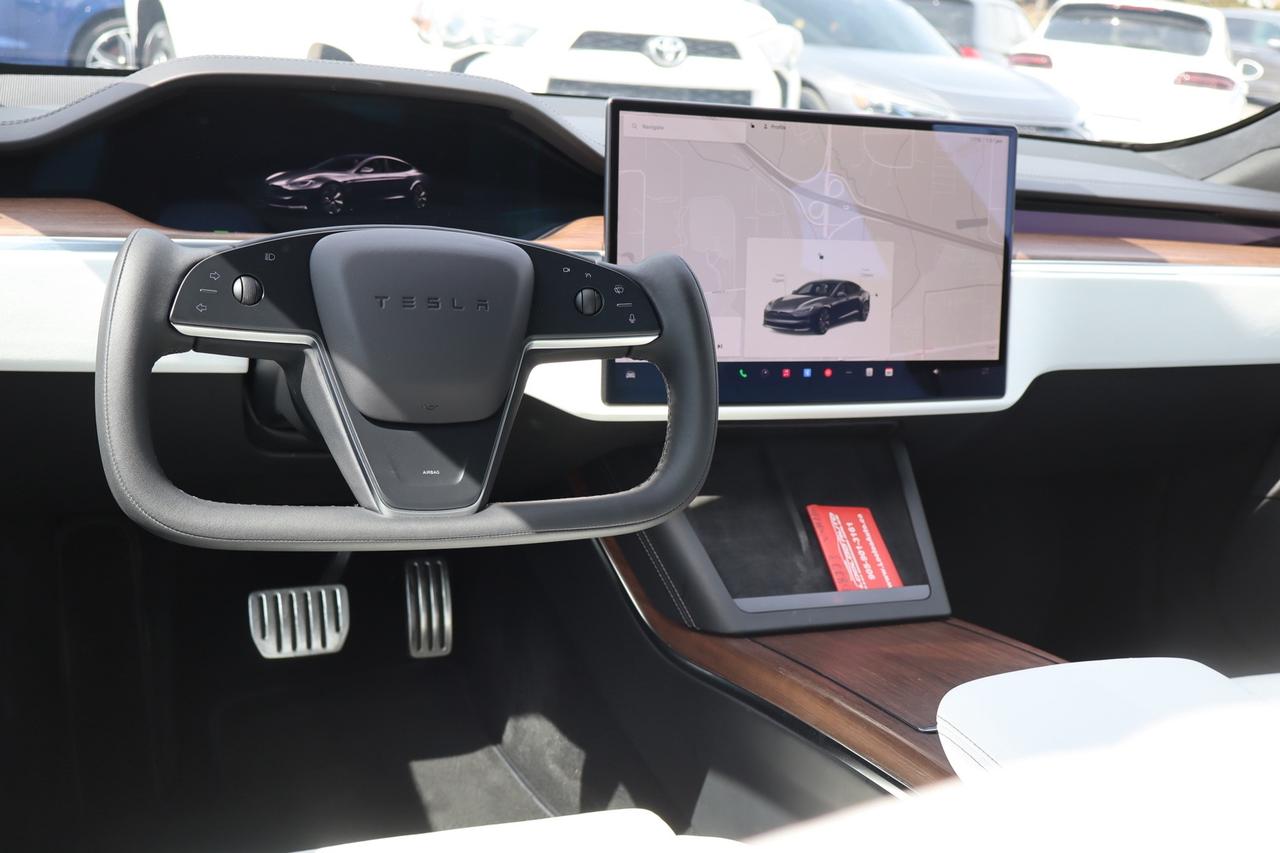 2022 Tesla Model S Long Range   Dual Motor   Yoke Steering   White In Photo