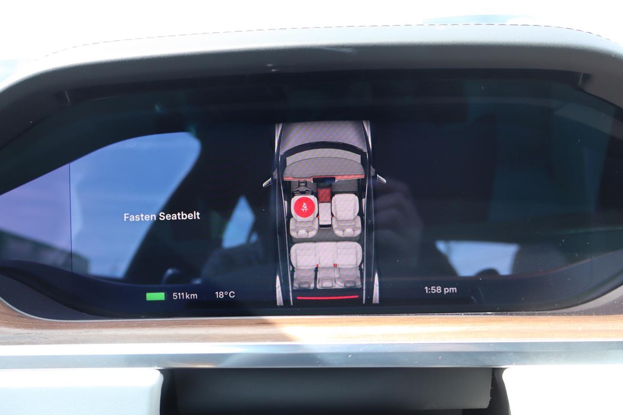 2022 Tesla Model S Long Range   Dual Motor   Yoke Steering   White In Photo