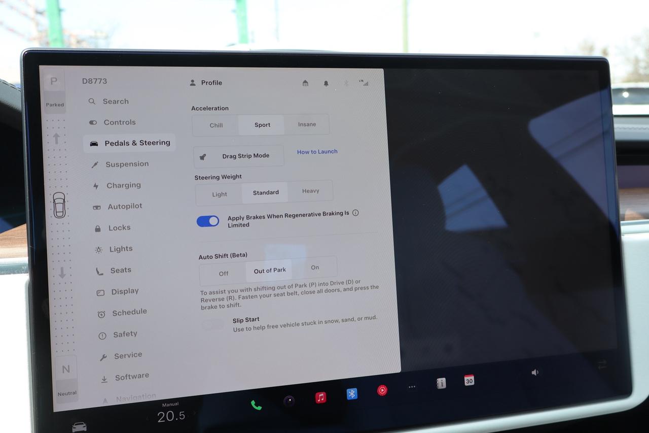 2022 Tesla Model S Long Range   Dual Motor   Yoke Steering   White In Photo