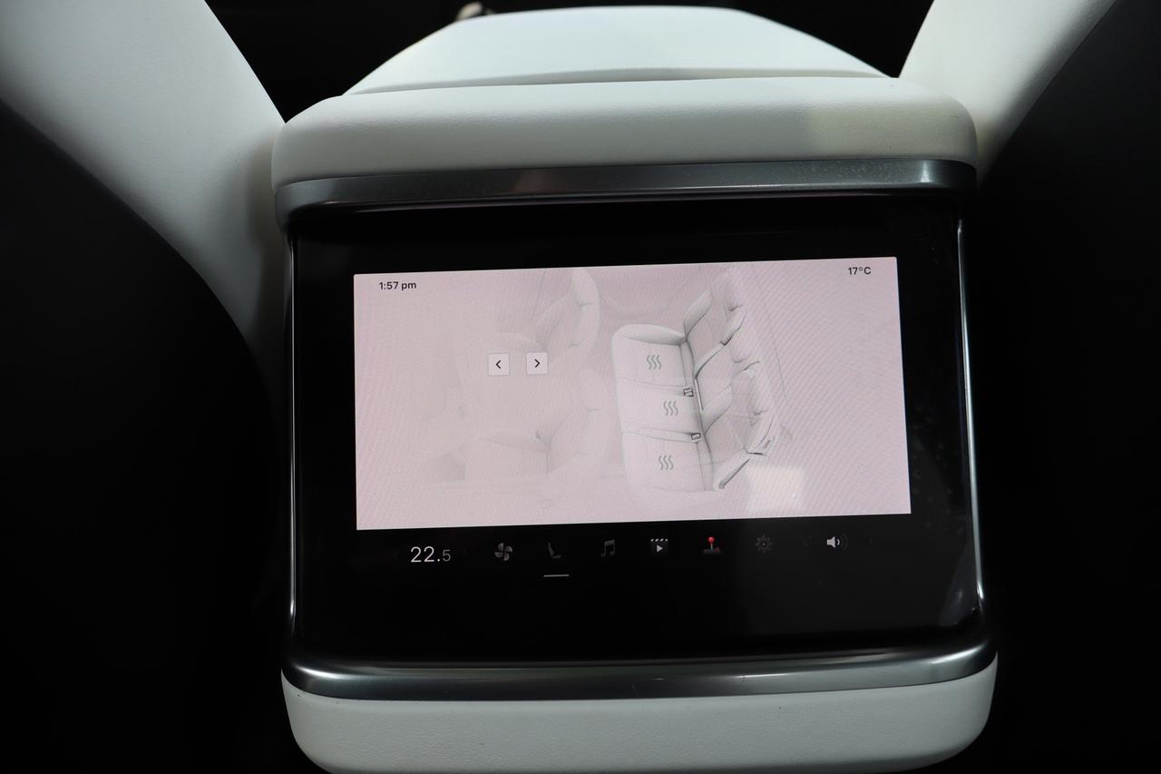 2022 Tesla Model S Long Range   Dual Motor   Yoke Steering   White In Photo