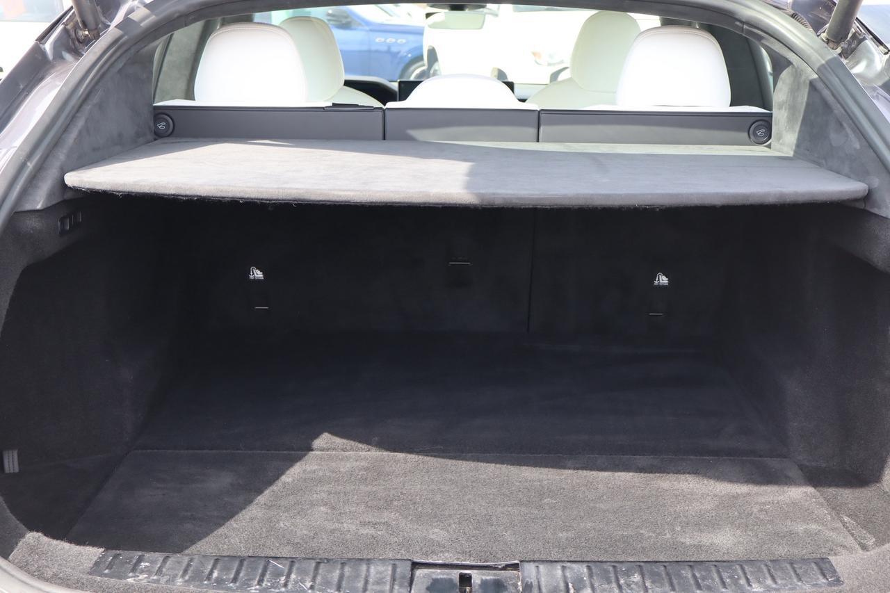 2022 Tesla Model S Long Range   Dual Motor   Yoke Steering   White In Photo