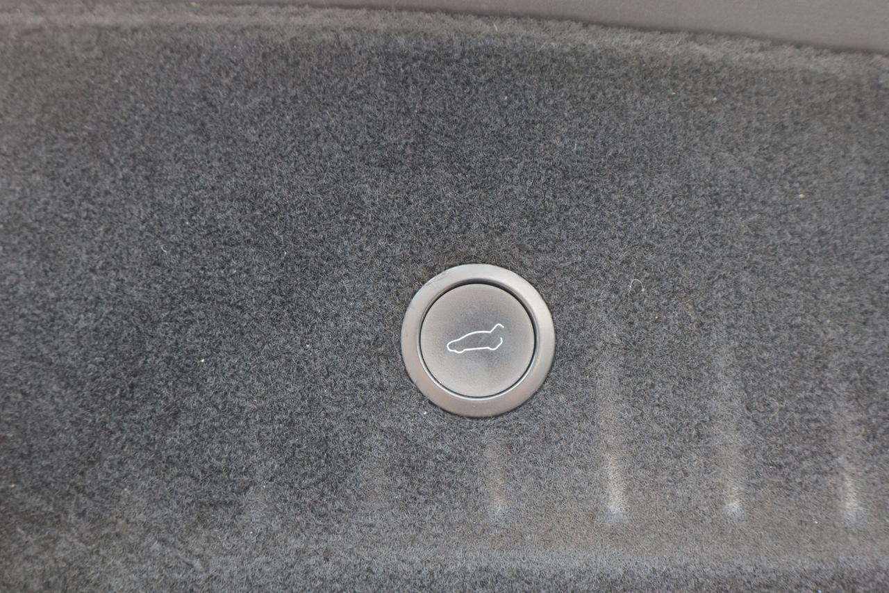 2022 Tesla Model S Long Range   Dual Motor   Yoke Steering   White In Photo