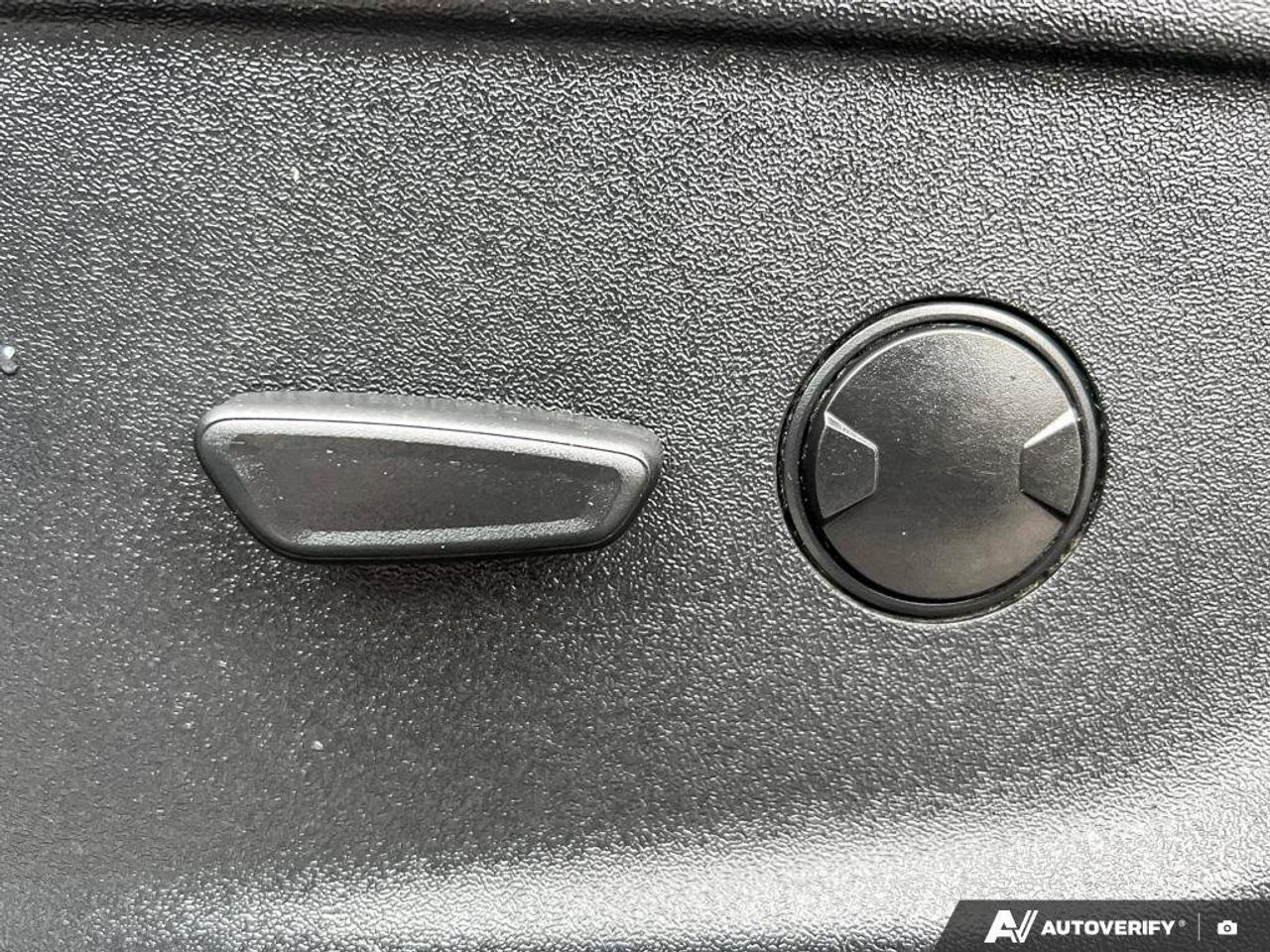 2024 Ford F-450 SUPER DUTY XLT   6.7 V8 DIESEL   REAR CAMERA Photo
