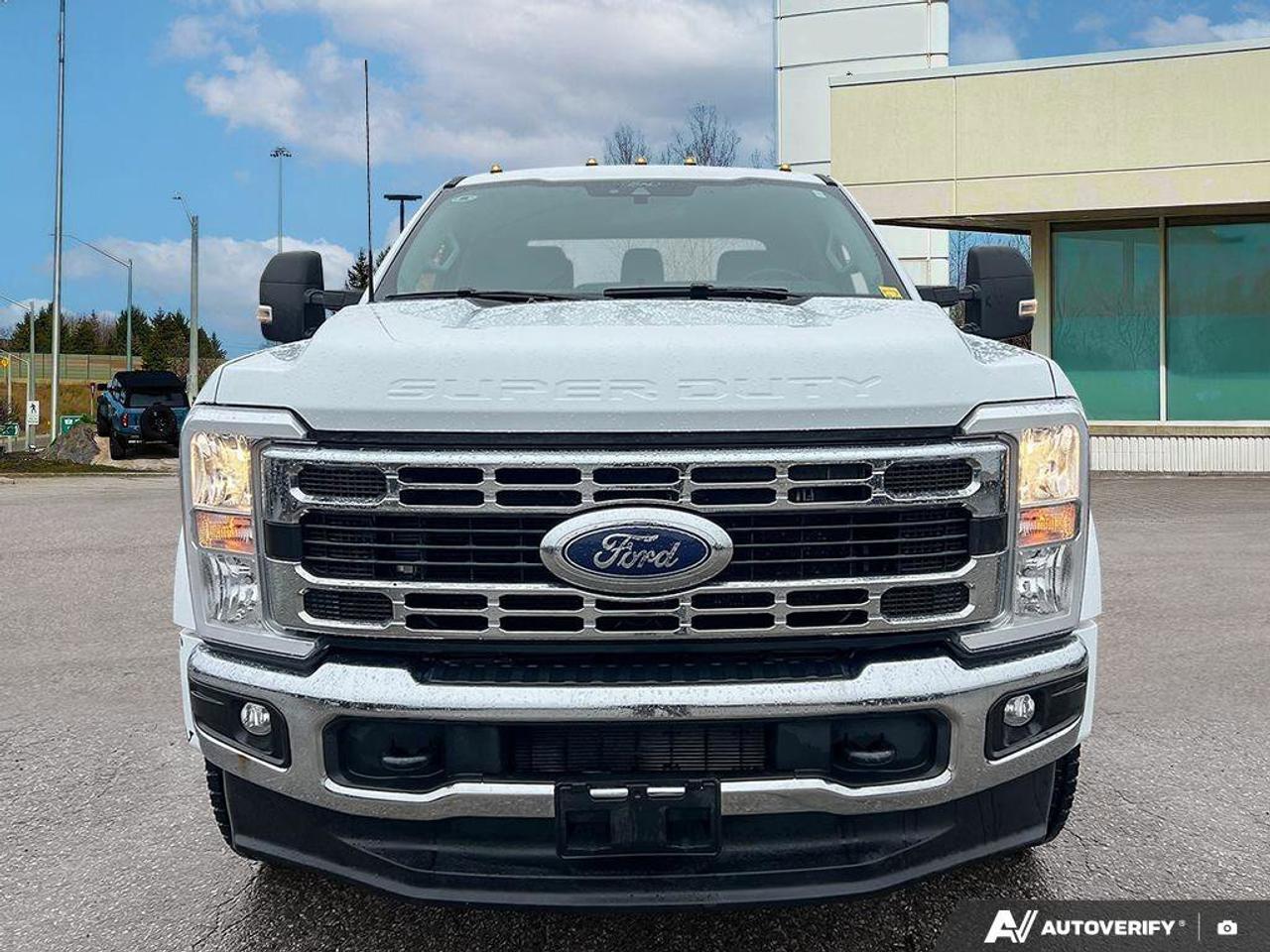 2024 Ford F-450 SUPER DUTY XLT   6.7 V8 DIESEL   REAR CAMERA Photo2