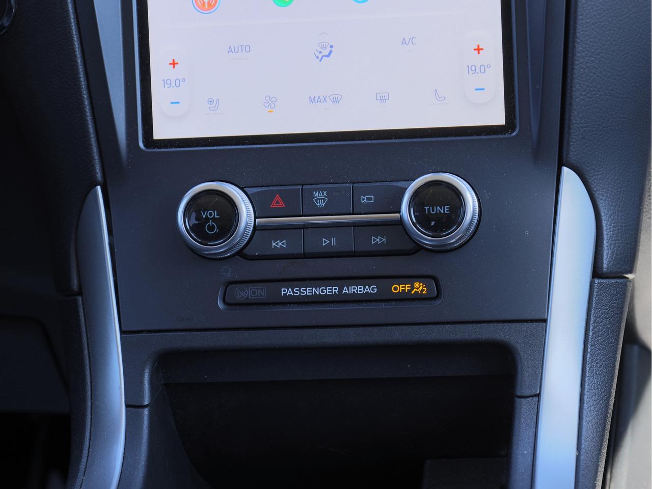 2022 Ford Edge SEL AWD   Climate Ctrl   Power Liftgate   Co-Pilot Photo