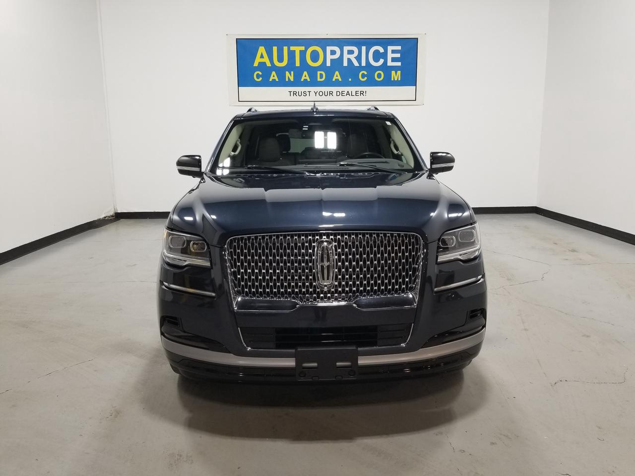 2022 Lincoln Navigator Reserve 4dr 4x4 Photo