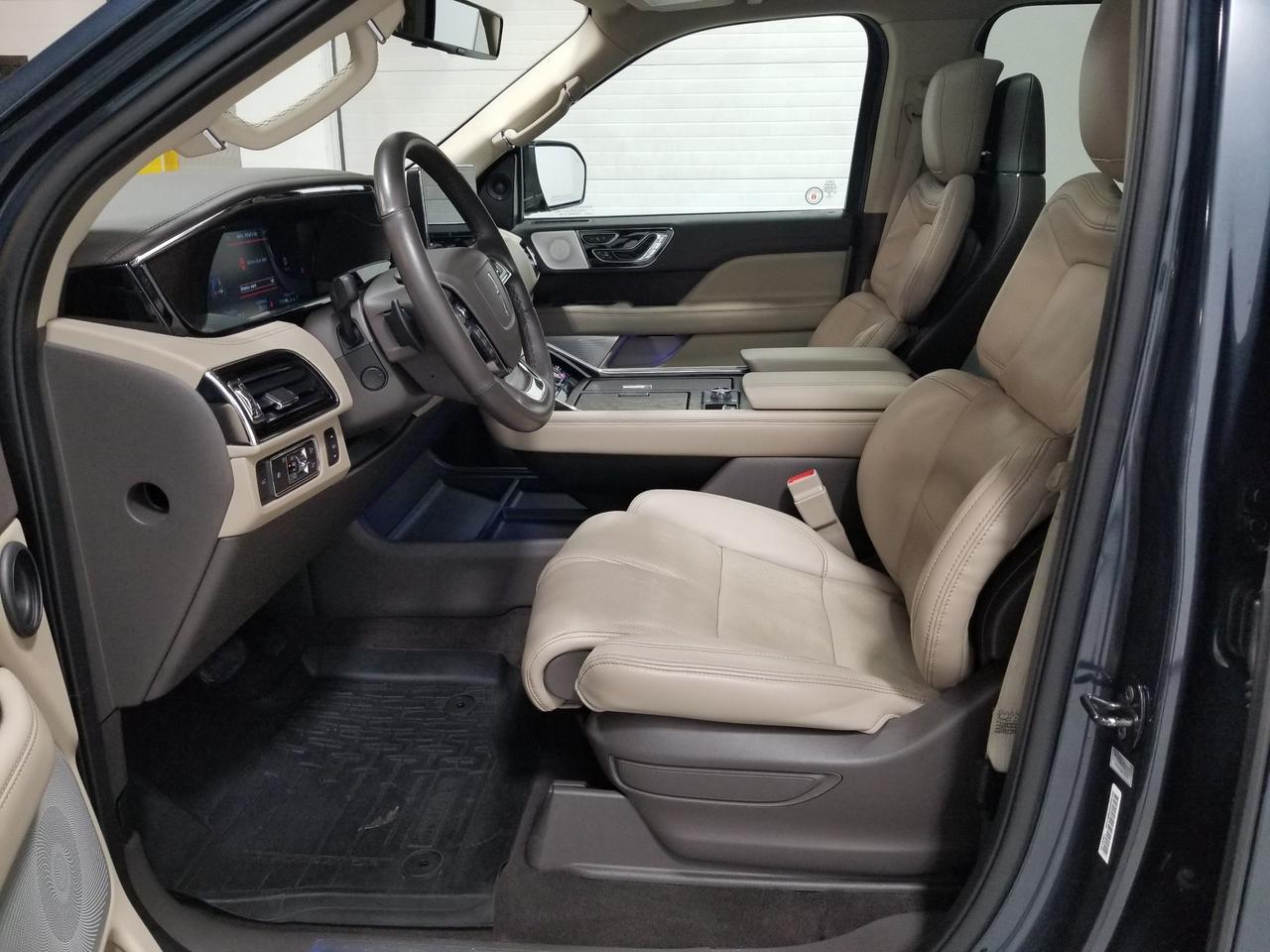 2022 Lincoln Navigator Reserve 4dr 4x4 Photo