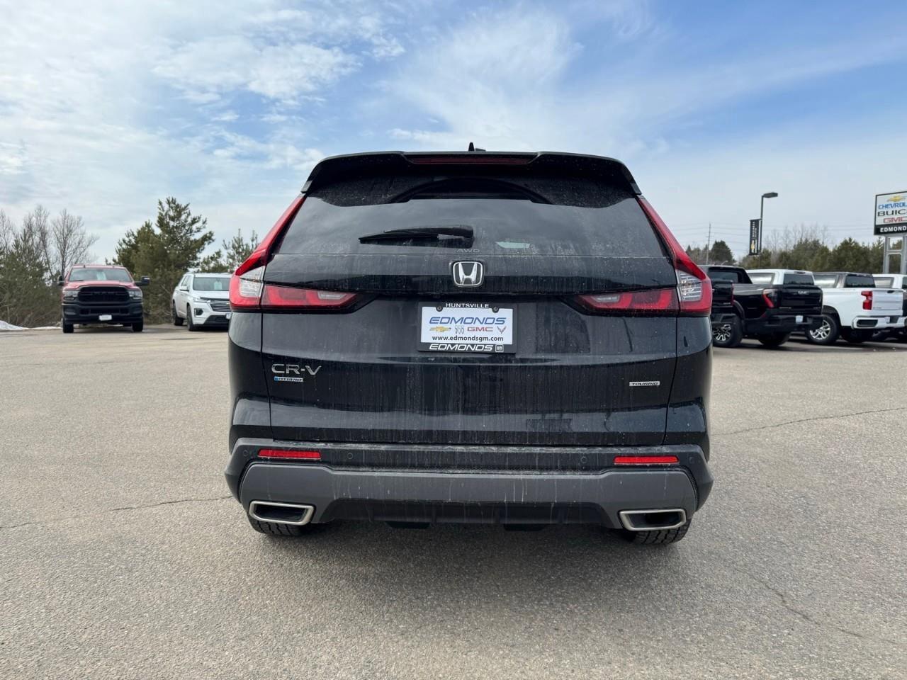 2024 Honda CR-V Hybrid Touring AWD Photo