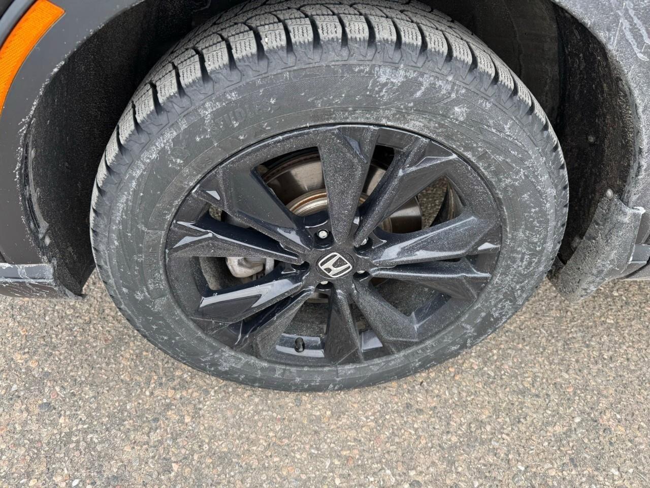 2024 Honda CR-V Hybrid Touring AWD Photo