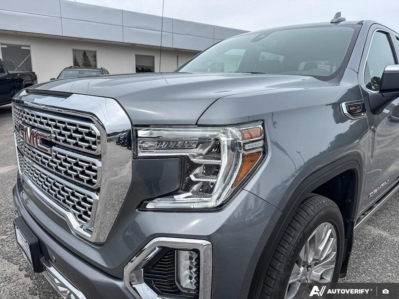 2022 GMC Sierra 1500 Limited Denali WINTER WHEELS AND TIRES. RUNNING BOARDS, TO Photo