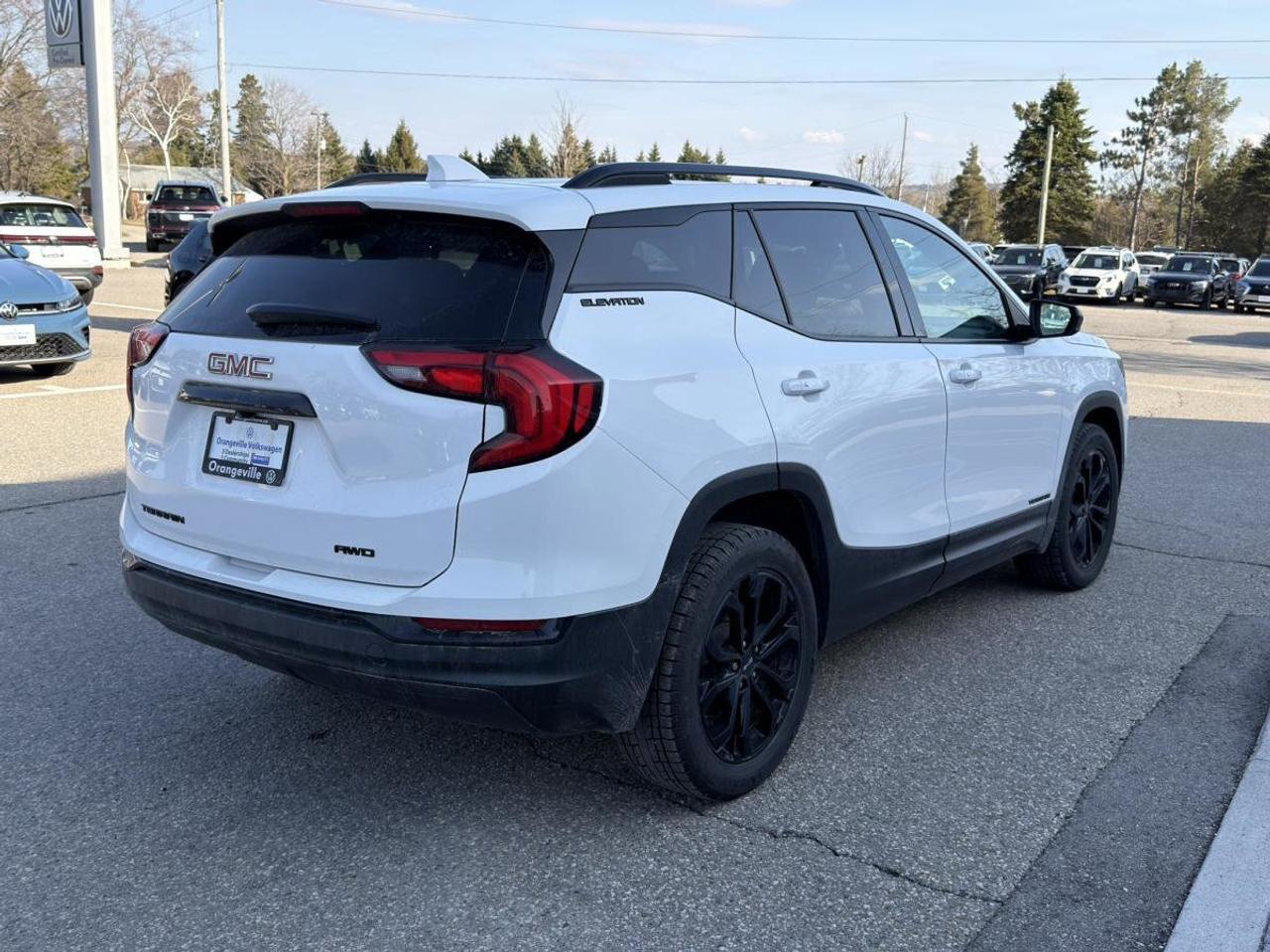 2020 GMC Terrain AWD 4DR SLE Photo