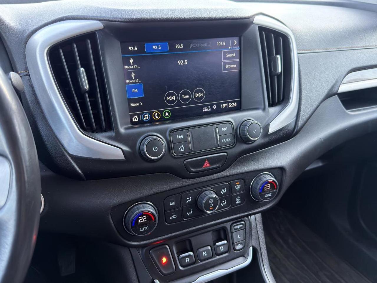 2020 GMC Terrain AWD 4DR SLE Photo