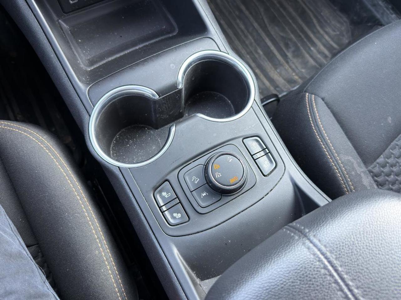 2020 GMC Terrain AWD 4DR SLE Photo