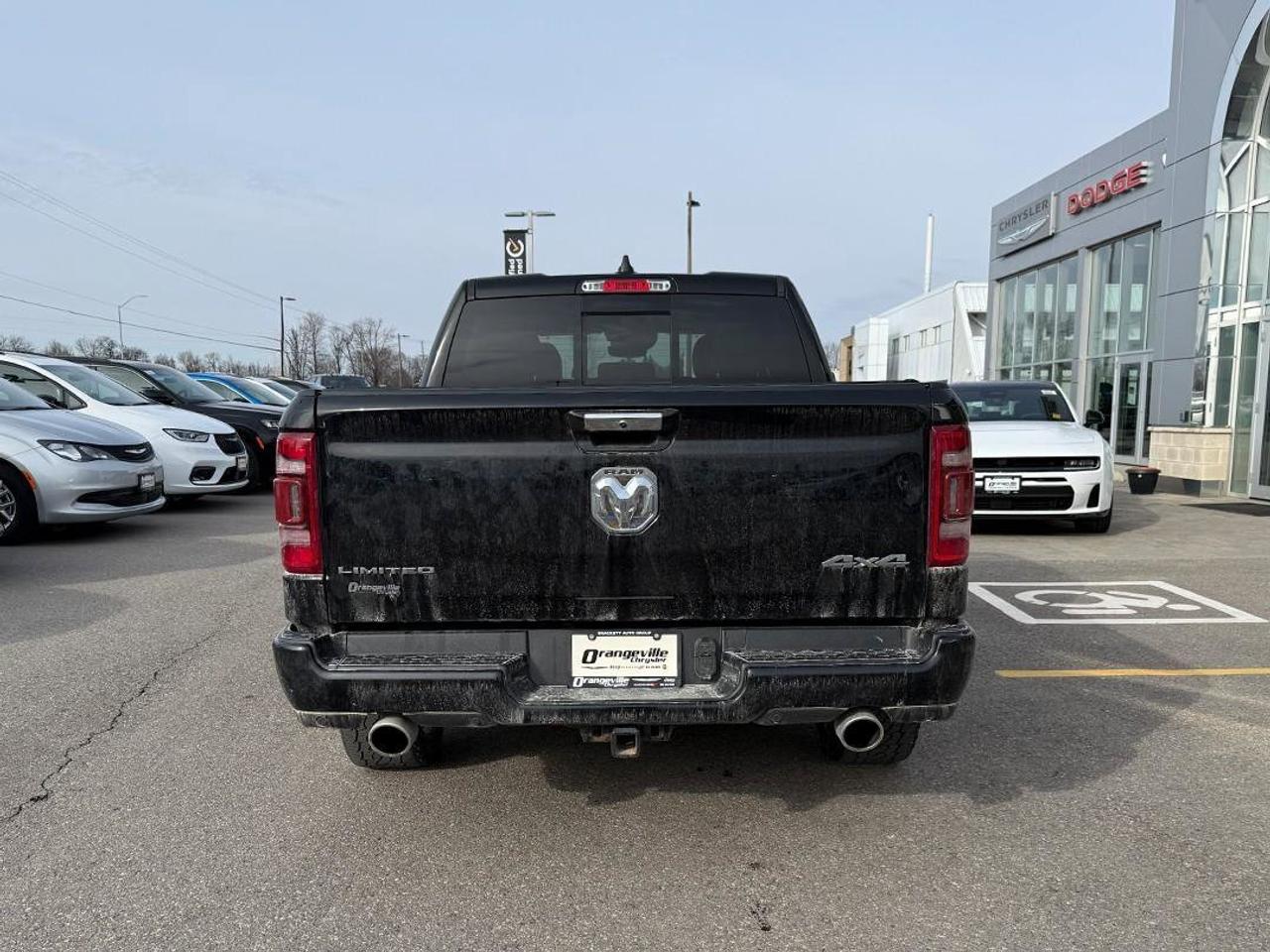 2022 RAM 1500 Limited 4x4 Crew Cab 5'7  Box Photo