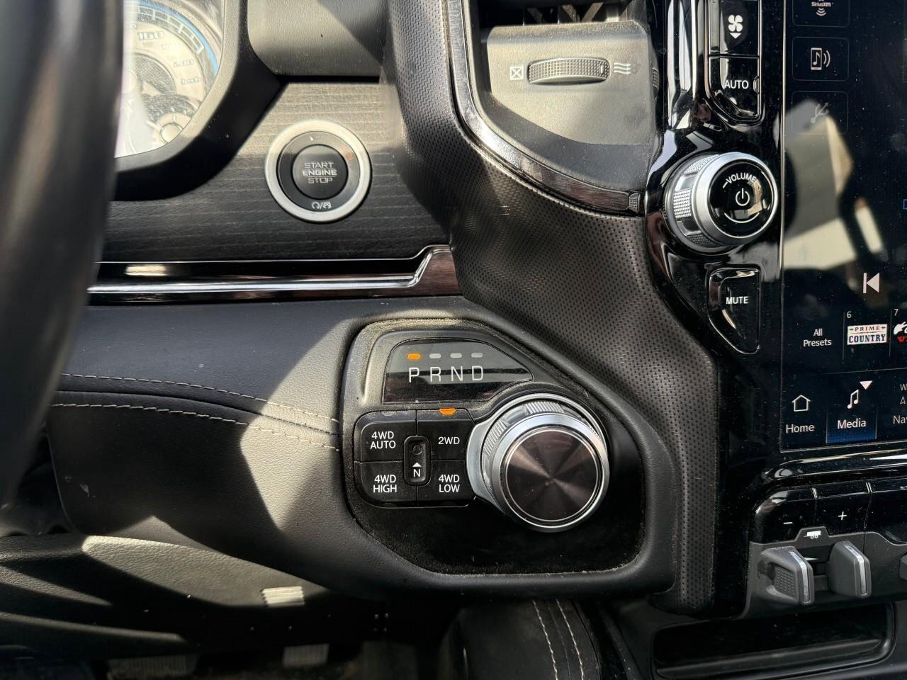 2022 RAM 1500 Limited 4x4 Crew Cab 5'7  Box Photo