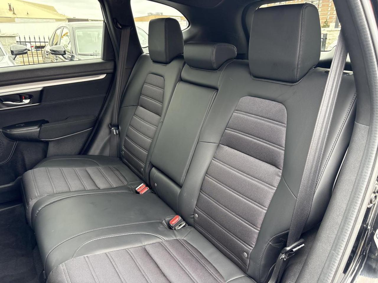 2021 Honda CR-V Sport AWD/Sunroof/Heated Seats/Carplay Photo