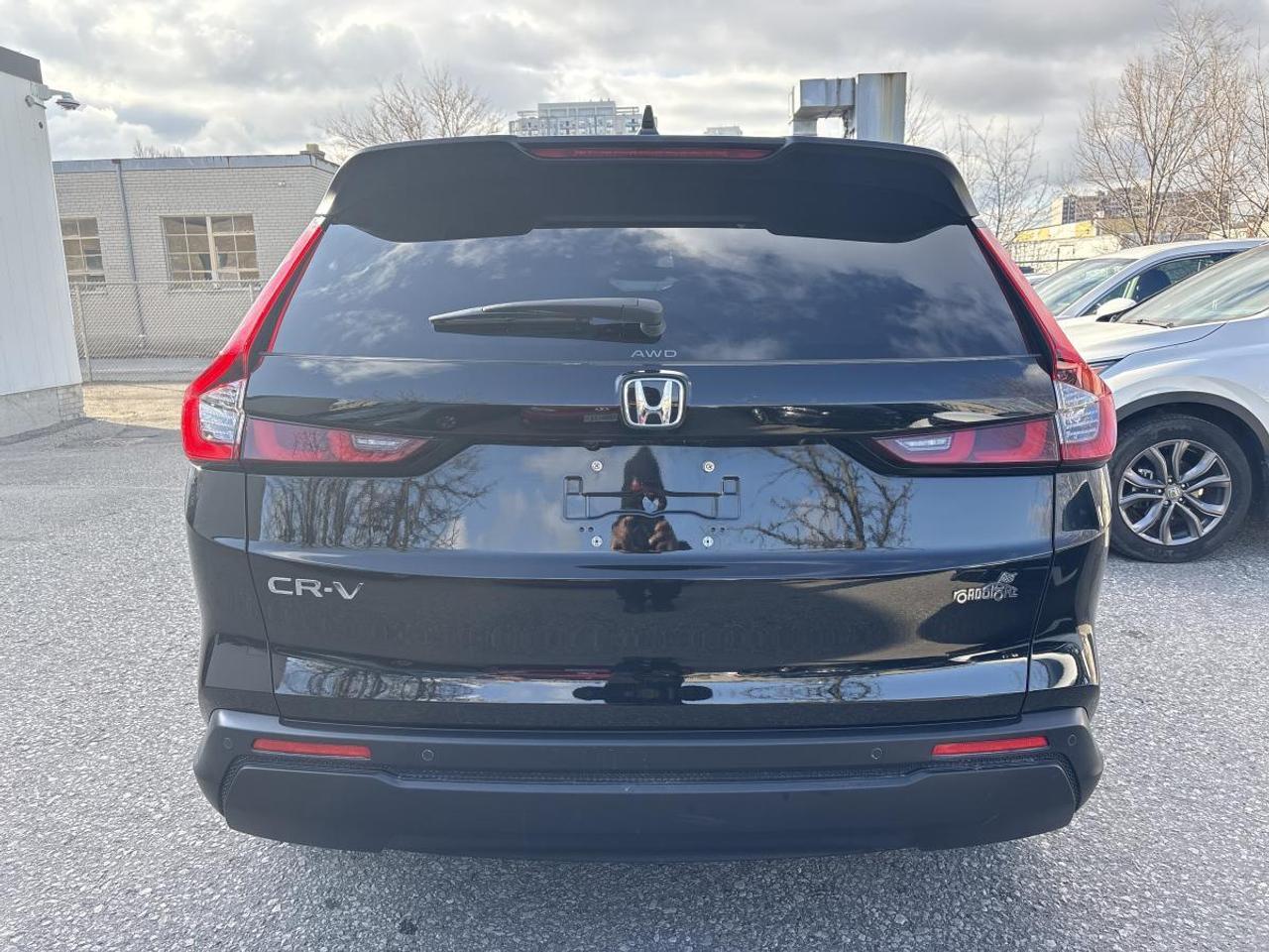 2023 Honda CR-V Ex-L AWD w/2 Sets of Tires Photo