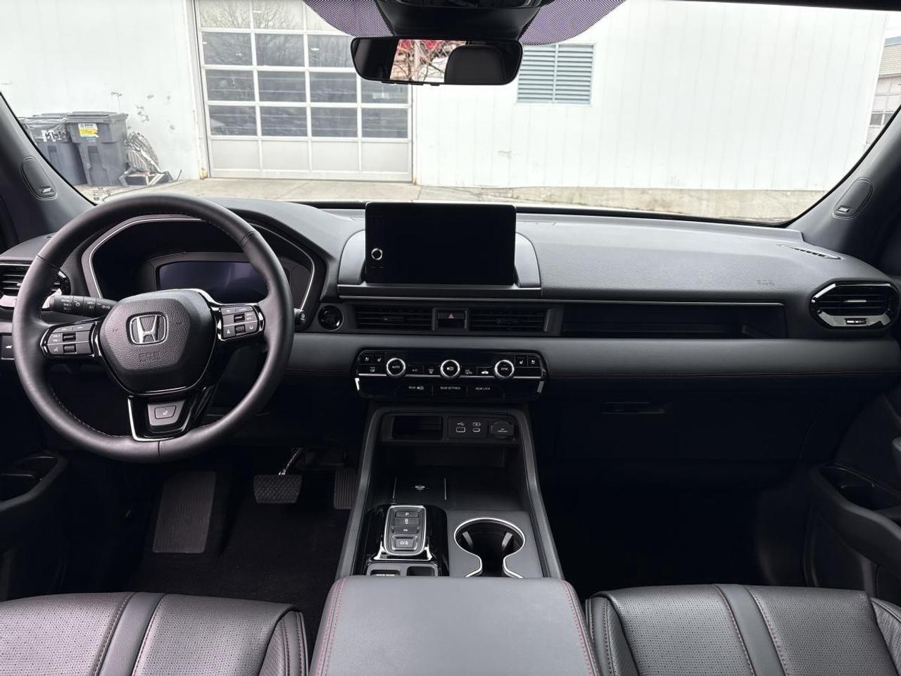 2025 Honda Pilot Black Edition Honda Certified 7YR/160K Warranty Photo