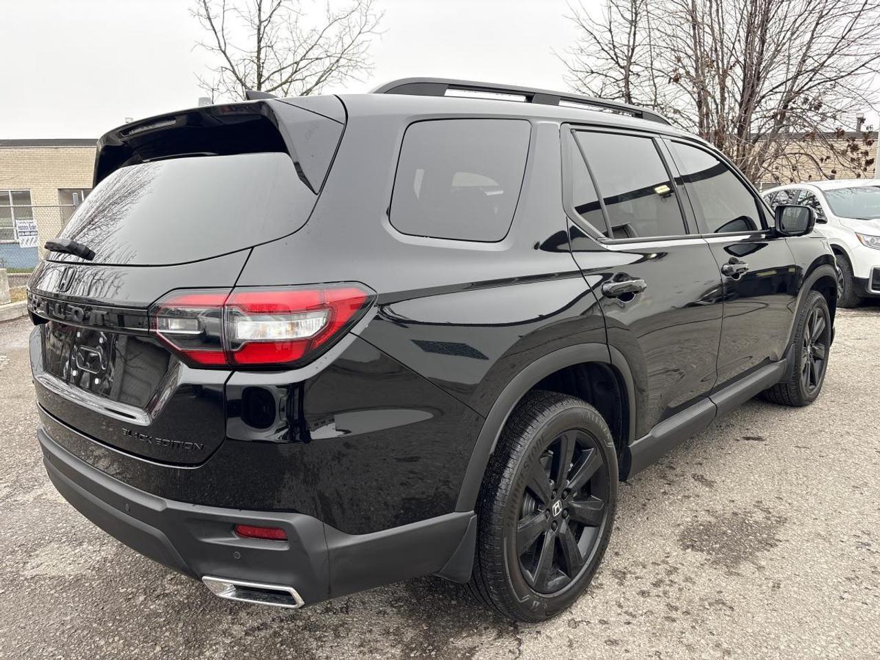 2025 Honda Pilot Black Edition Honda Certified 7YR/160K Warranty Photo