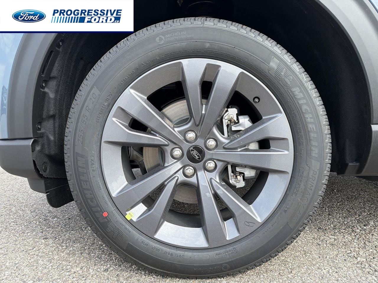 2026 Ford Explorer Active 4dr 4x4 Photo