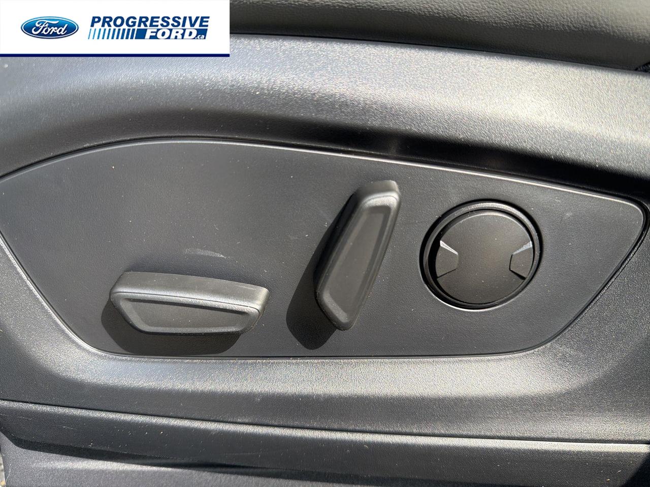 2026 Ford Explorer Active 4dr 4x4 Photo