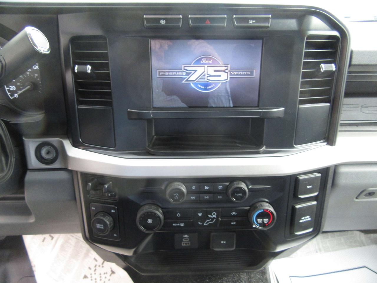 2023 Ford F-550 4X4 DIESEL CREW CAB NEW 12FT ALUMINUM BOX Photo