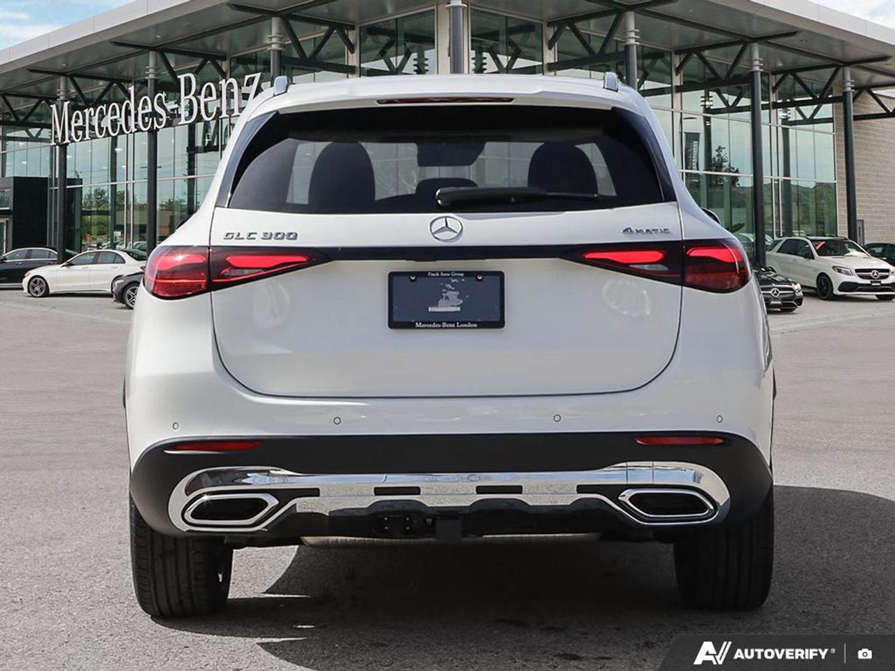 2026 Mercedes-Benz GLC 300 Base GLC 300 4dr All-Wheel Drive 4MATIC Photo4