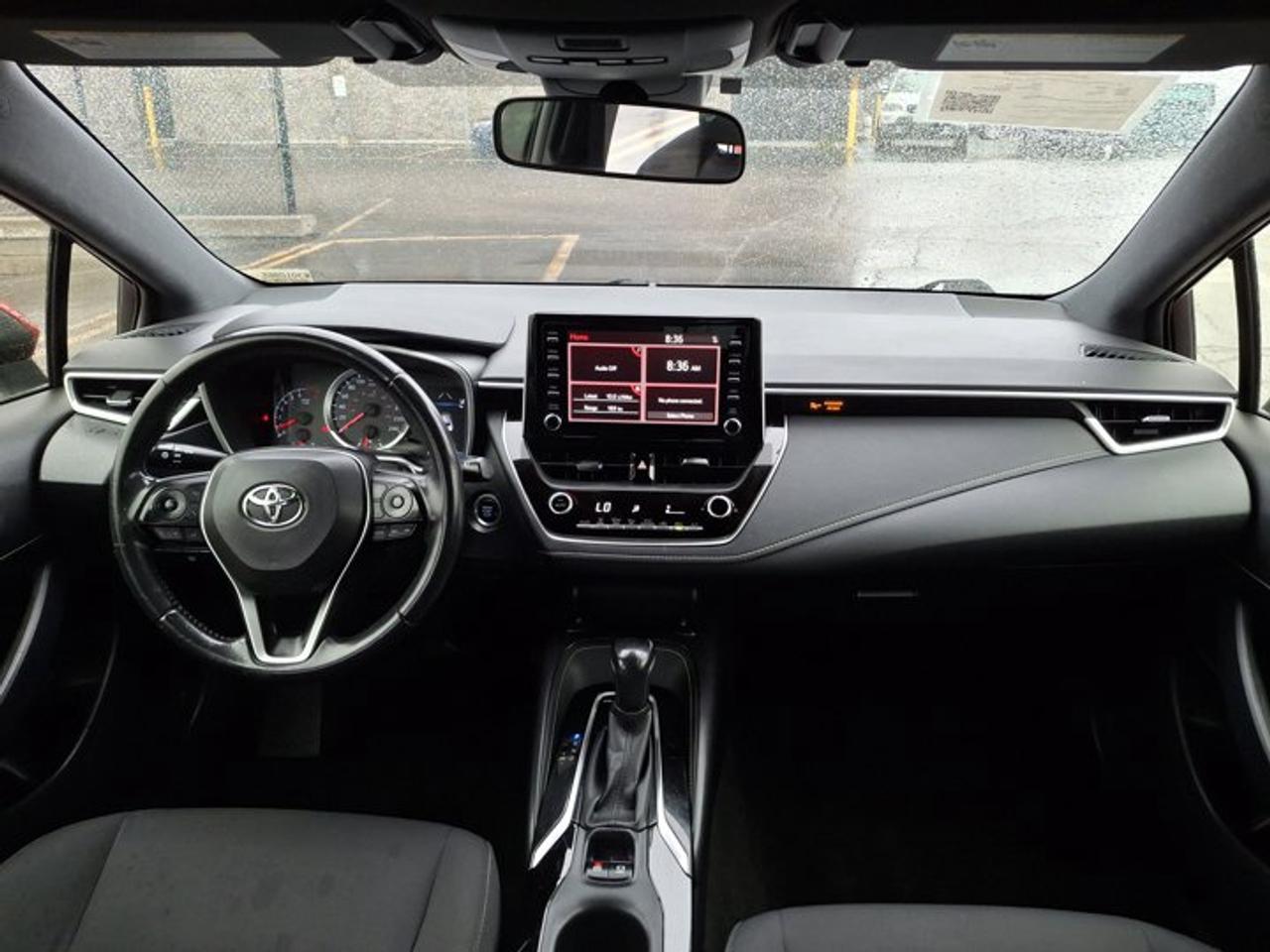 2019 Toyota Corolla Hatchback SE | Heated Seats | Bluetooth | Rear Camera | Alloy Wheels | and More ! Photo