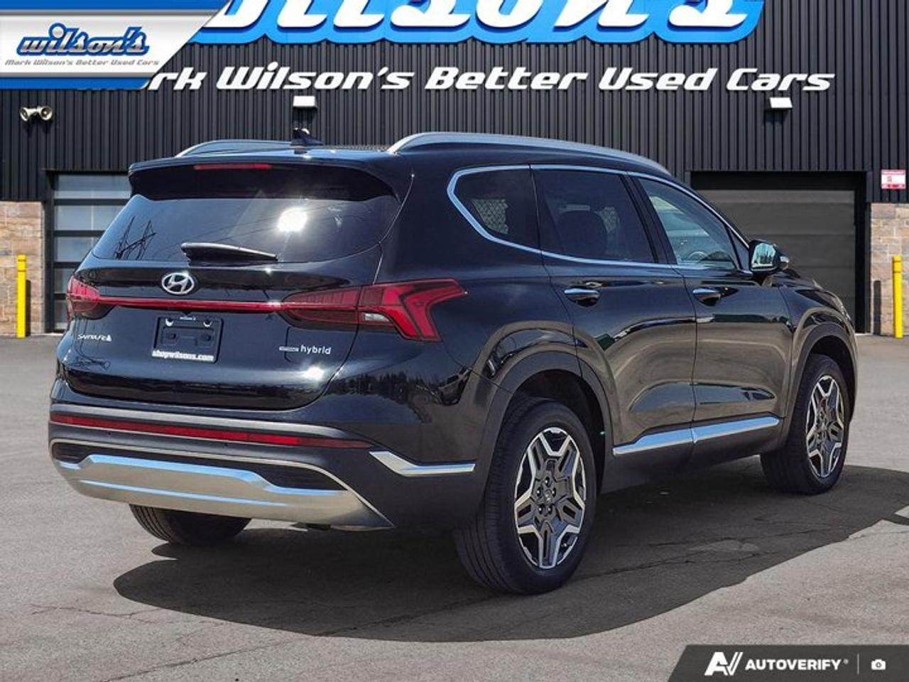 2021 Hyundai Santa Fe Hybrid Luxury AWD | Leather | Pano Roof | Heated + Cooled Seats | Heated Steering | Adaptive Cruise & More! Photo