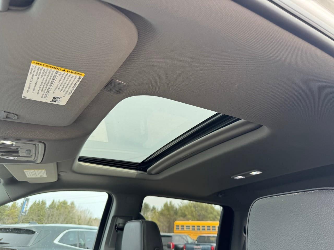 2023 GMC Sierra 1500 DenaliOne Owner   Trailer Brake Controller   Remot Photo