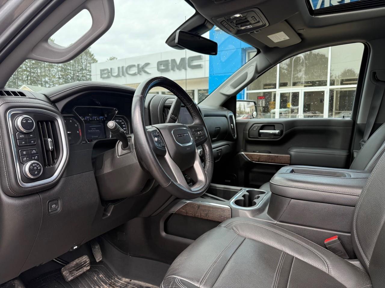 2022 GMC Sierra 1500 Limited Denali   SUMMER AND WINTER  WHEELS AND TIRES. RUNN Photo