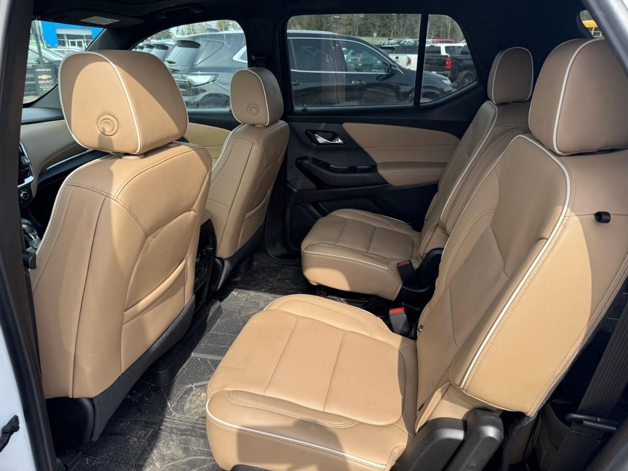 2023 Chevrolet Traverse PremierRemote Start   Sunroof   Heated + Vented Se Photo