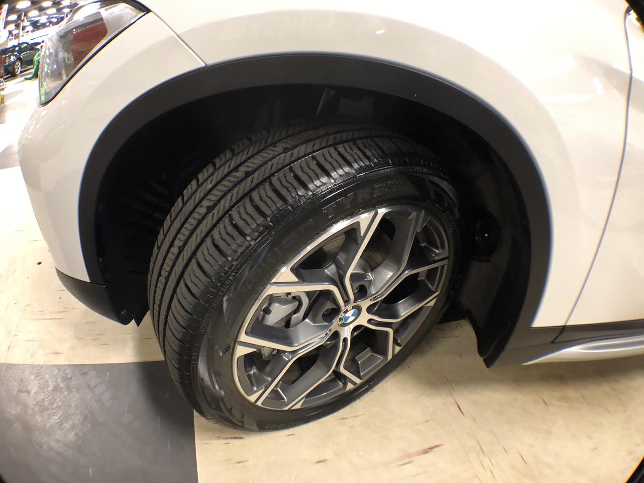 2020 BMW X1 XDRIVE LEATHER PAN/ROOF NAV B/SPOT L/ASSIST CAMERA Photo