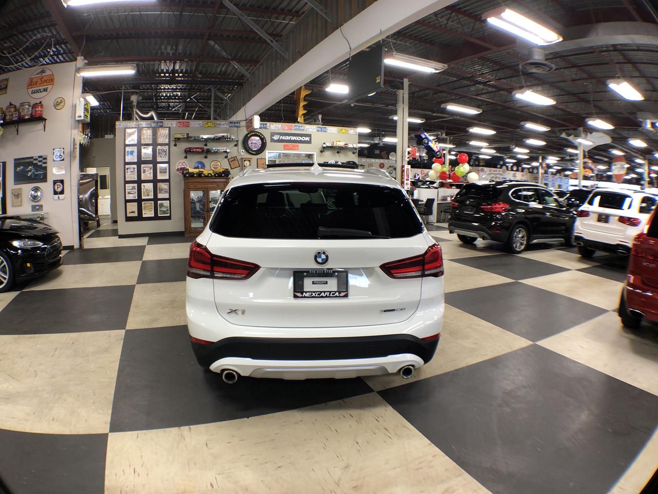 2020 BMW X1 XDRIVE LEATHER PAN/ROOF NAV B/SPOT L/ASSIST CAMERA Photo