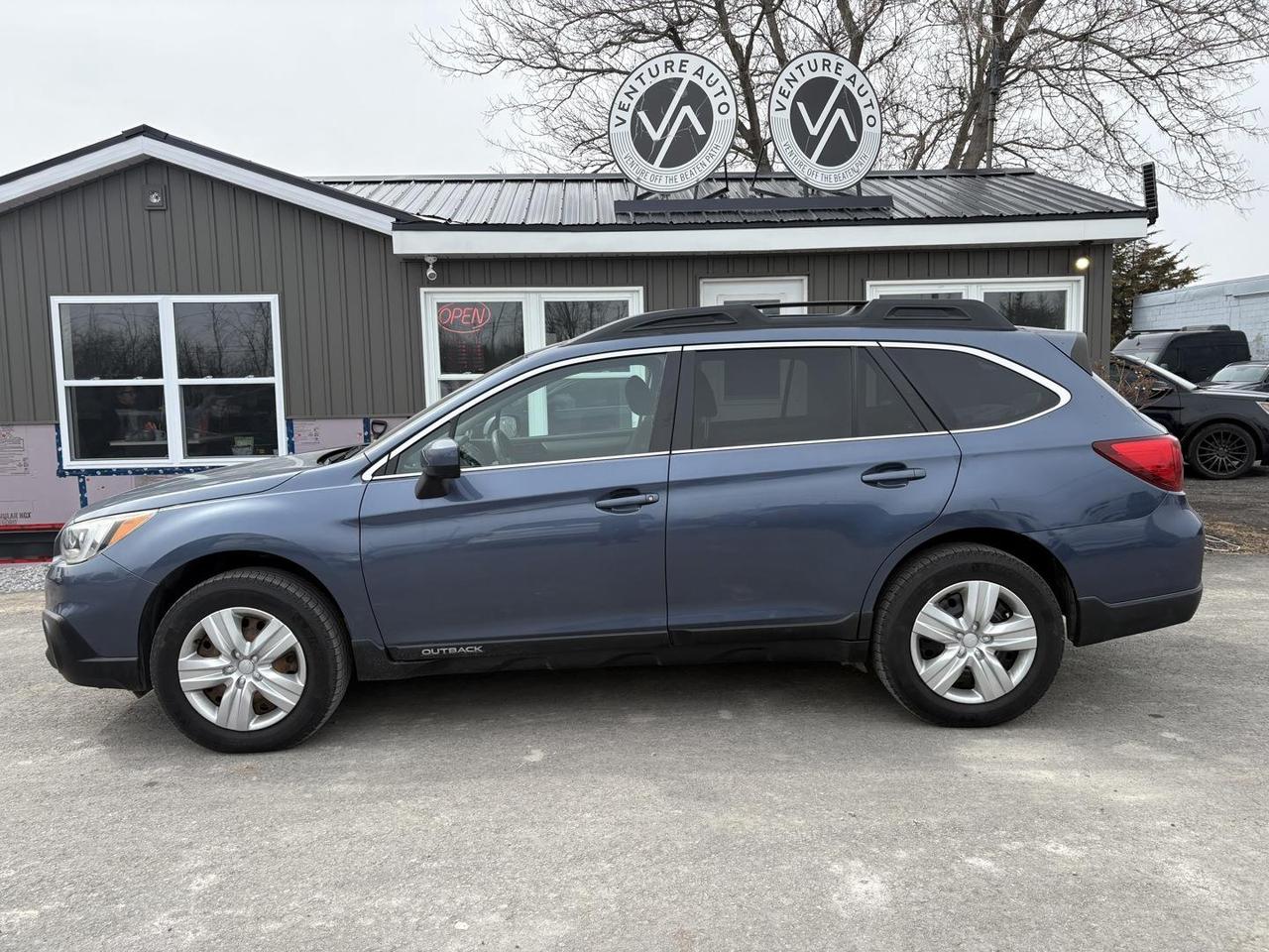 2015 Subaru Outback  Photo