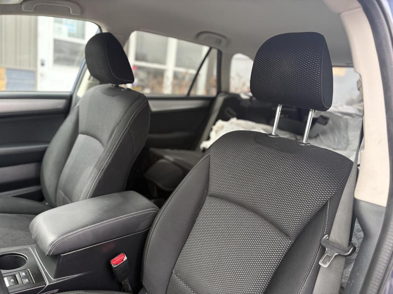 2015 Subaru Outback  Photo