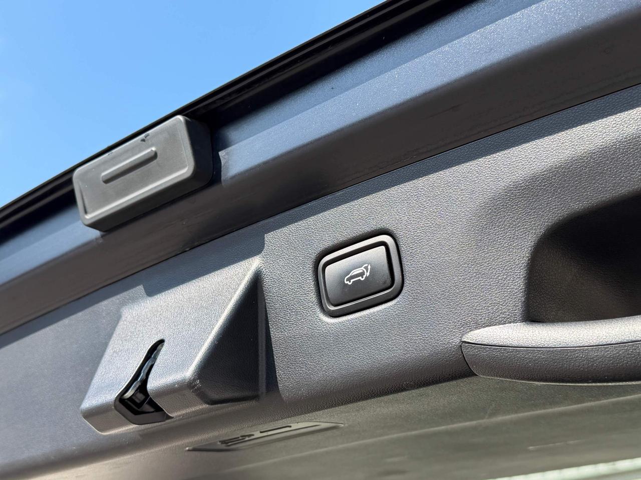 2022 Hyundai Tucson LUXURY   AWD   HYBRID   NO ACCIDENT   BOSE SOUND Photo