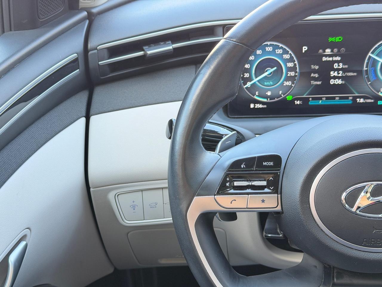 2022 Hyundai Tucson LUXURY   AWD   HYBRID   NO ACCIDENT   BOSE SOUND Photo