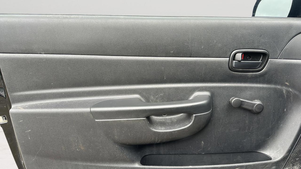 2011 Hyundai Accent 3DR HB AUTO L Photo