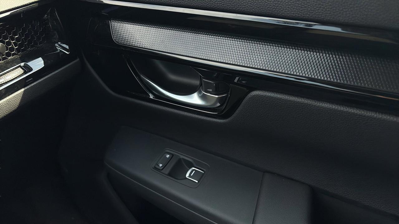 2024 Honda CR-V Sport AWD Photo