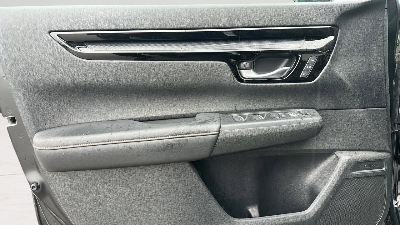 2024 Honda CR-V Hybrid Touring AWD Photo