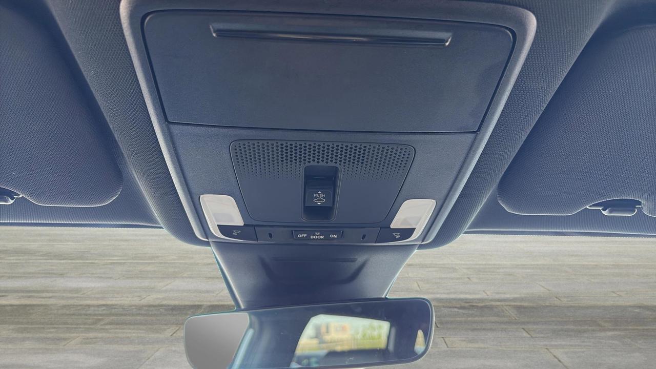 2024 Honda CR-V Hybrid Touring AWD Photo