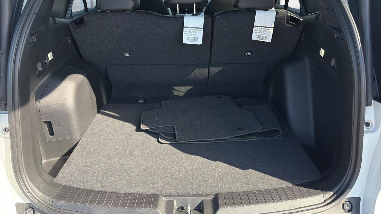 2024 Honda CR-V Hybrid Touring AWD Photo