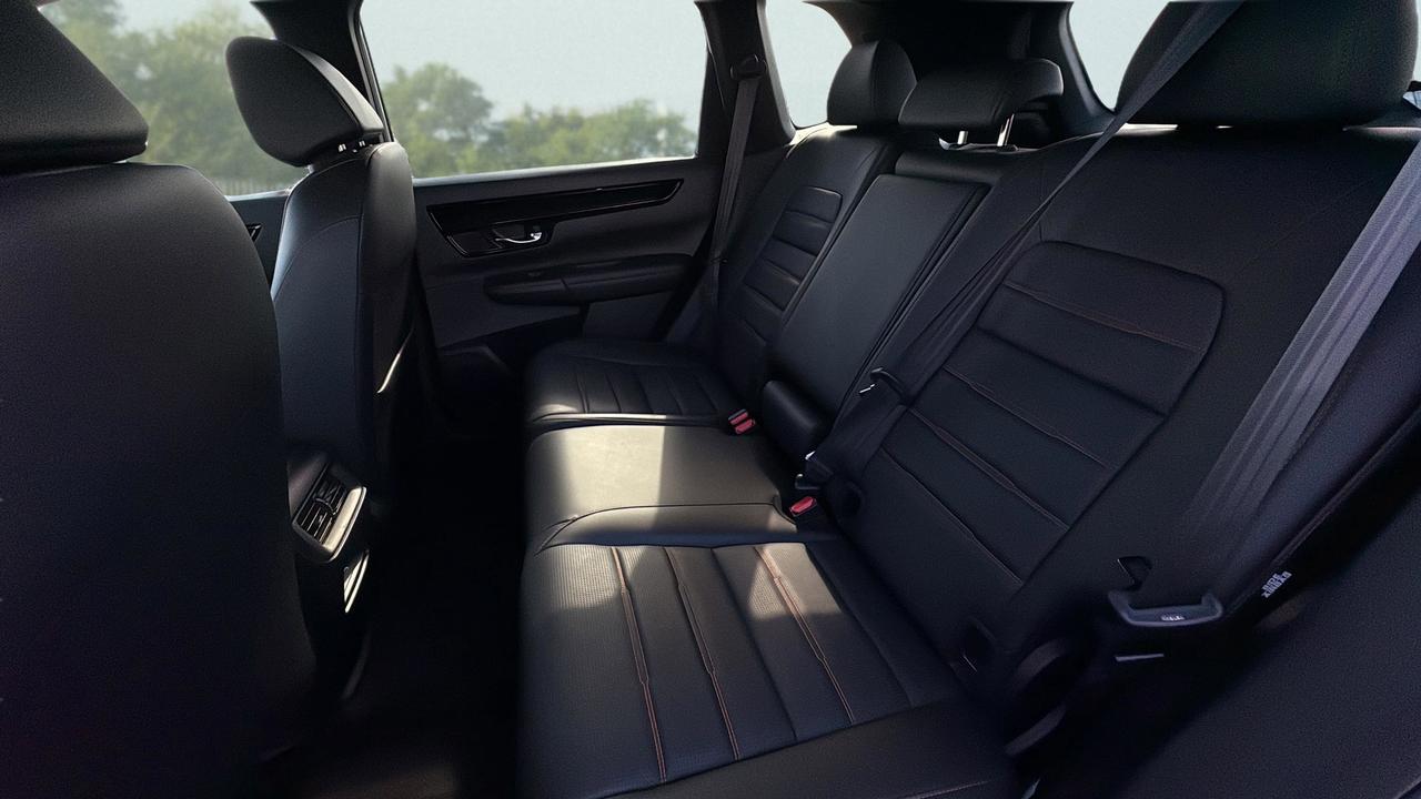 2024 Honda CR-V Hybrid Touring AWD Photo