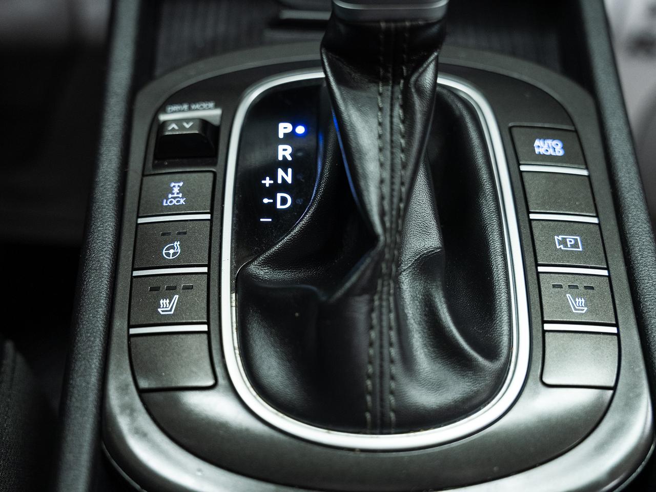 2024 Hyundai KONA PREFERRED AWD | Trend-Pkg | Leather | Pano roof